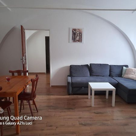 Apartamento Kojan Jílovice Exterior foto