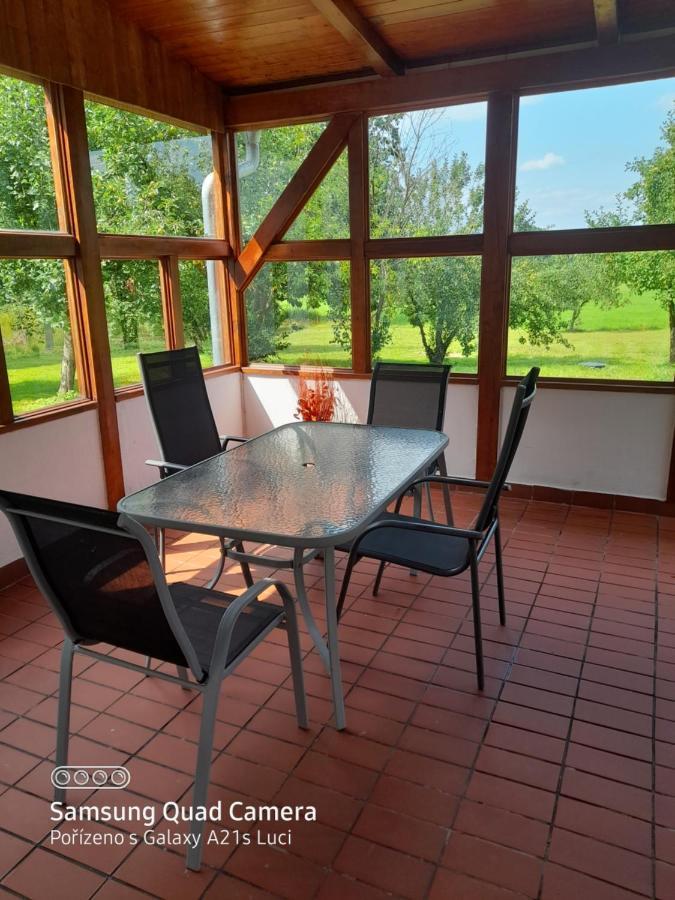 Apartamento Kojan Jílovice Exterior foto