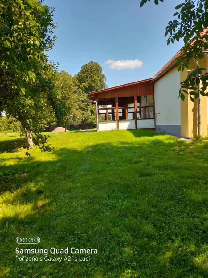 Apartamento Kojan Jílovice Exterior foto